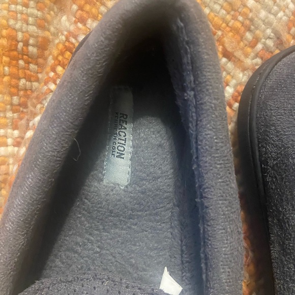 Kenneth Cole Reaction Gray Slippers - Picture 3 of 4